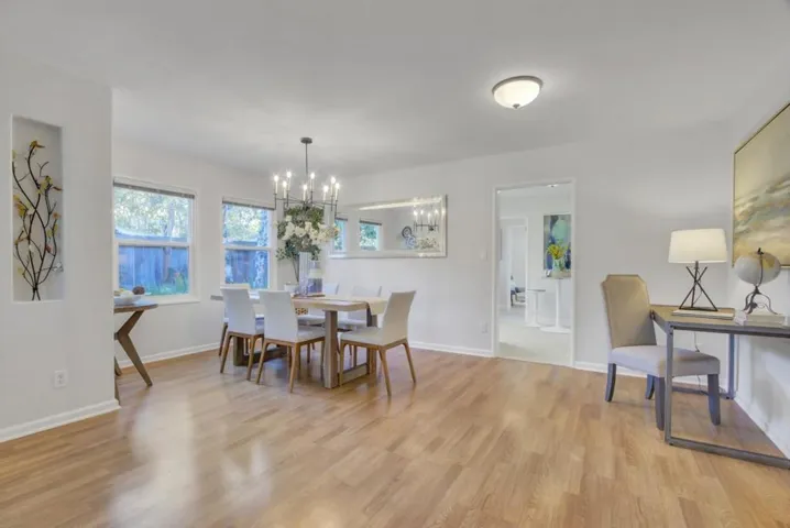 940 Hutchinson Avenue, Palo Alto, California 94301