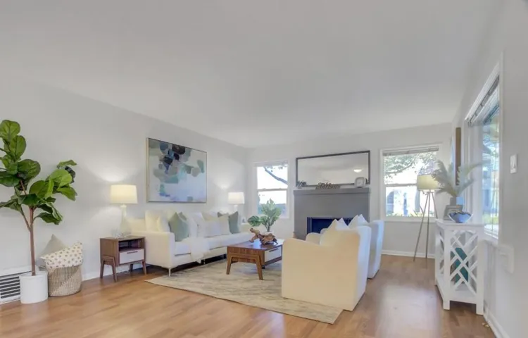 940 Hutchinson Avenue, Palo Alto, California 94301