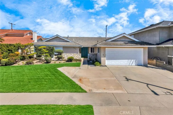 Interior Lot in the Sought-After Neptune Neighborhood, on the Border Huntington Beach
