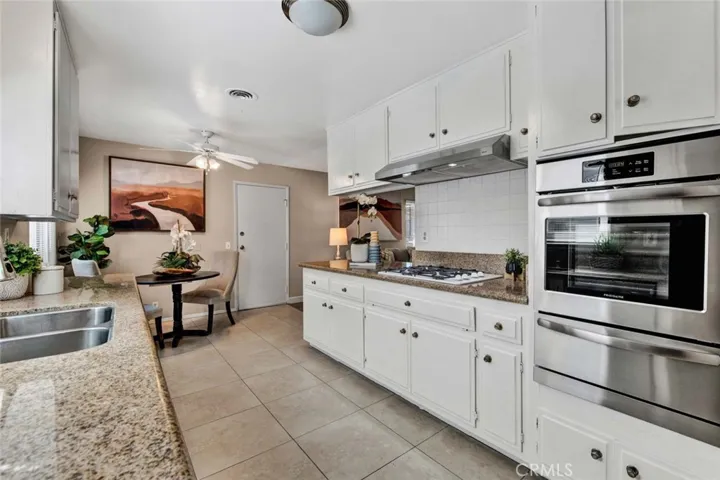 Kitchen with Breakfast Nook