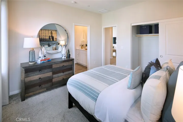 1530 Wingwood Lane, Vista, California 92083