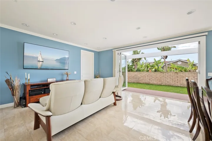 5536 W 122nd Street, Hawthorne, California 90250