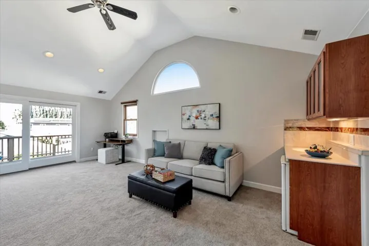 Bonus room with large closet