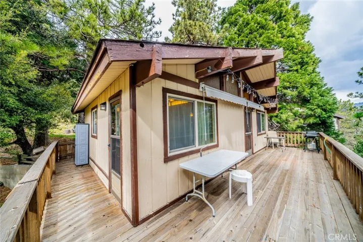 23769 Zurich Drive, Crestline, California 92325