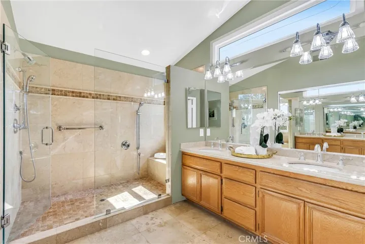 30 Bolero, Mission Viejo, California 92692