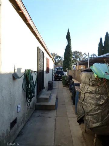 211 E 116th Street, Los Angeles, California 90061