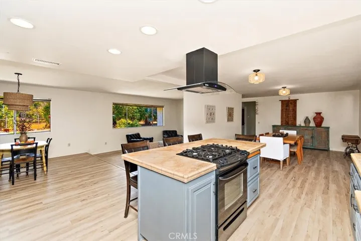 7860 Dufferin Avenue, Riverside, California 92504