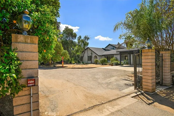 7860 Dufferin Avenue, Riverside, California 92504