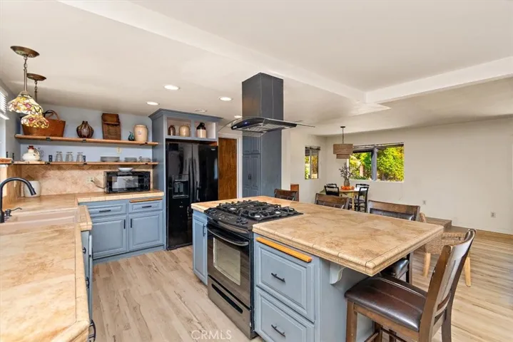 7860 Dufferin Avenue, Riverside, California 92504