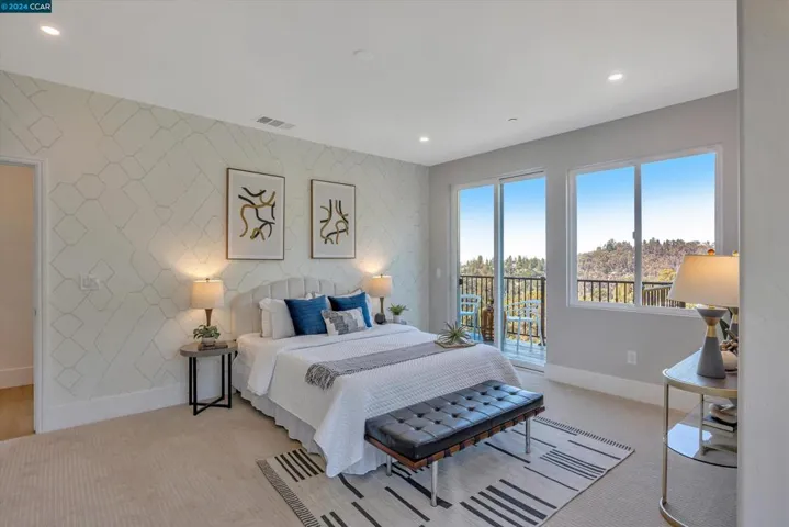 6655 Snake Rd, Oakland, California 94611
