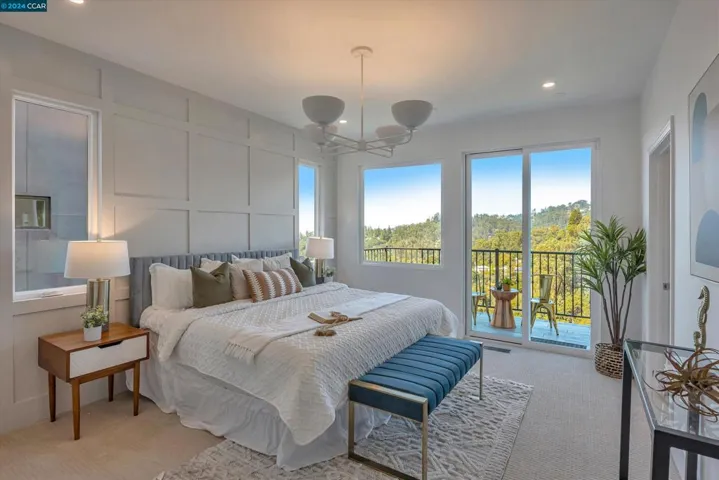 6655 Snake Rd, Oakland, California 94611