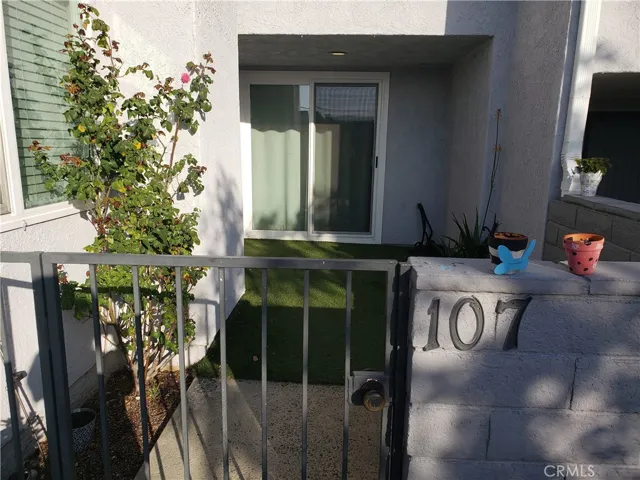 11826 Loma Drive 107, Whittier, California 90604