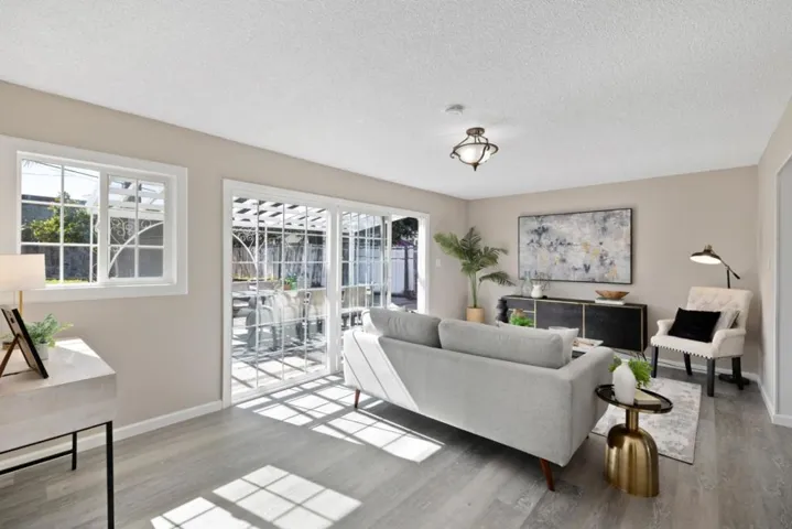 1056 Norton Street, San Mateo, California 94401