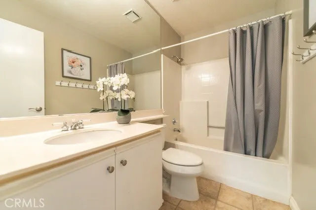 1176 S Country Glen Way, Anaheim Hills, California 92808