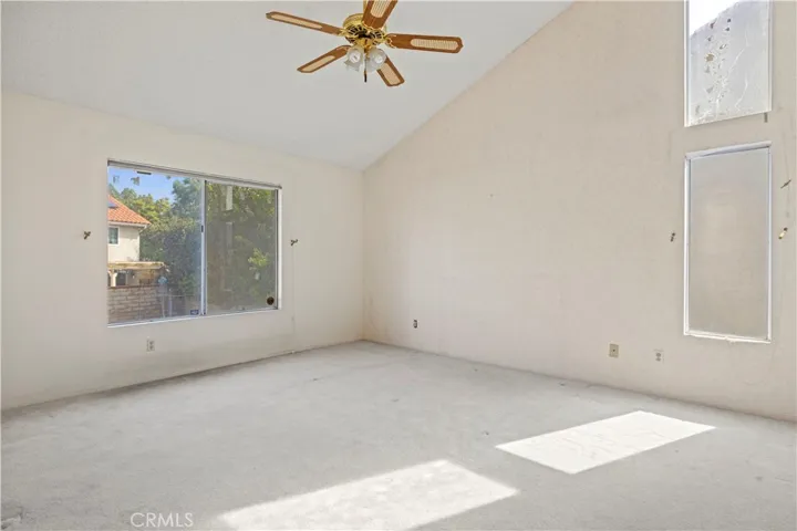 20425 Samual Drive, Saugus, California 91350