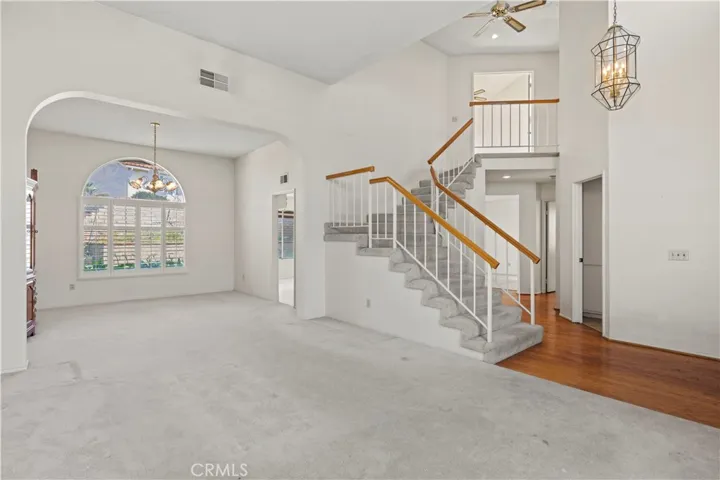 20425 Samual Drive, Saugus, California 91350