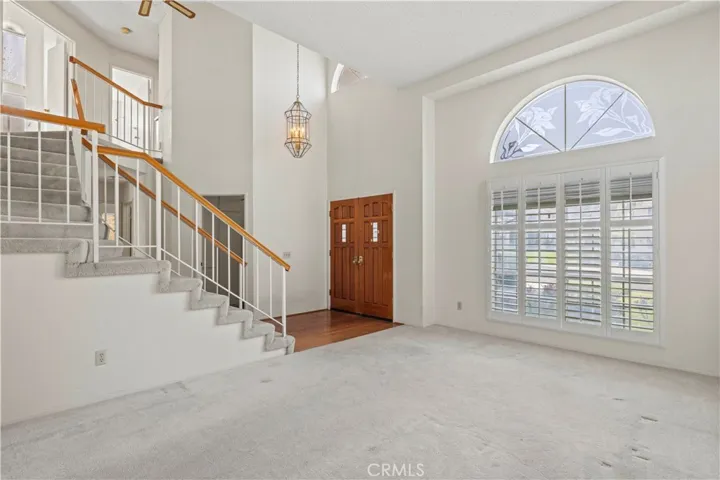 20425 Samual Drive, Saugus, California 91350