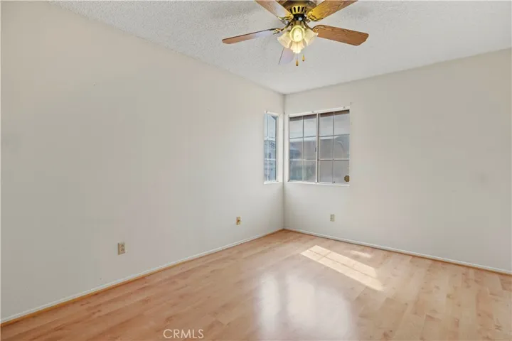 20425 Samual Drive, Saugus, California 91350