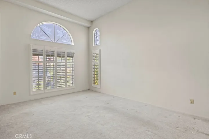 20425 Samual Drive, Saugus, California 91350