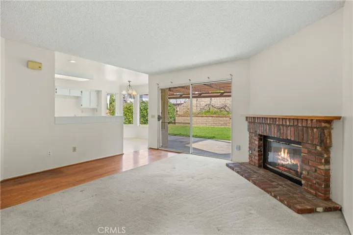 20425 Samual Drive, Saugus, California 91350