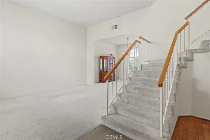 20425 Samual Drive, Saugus, California 91350