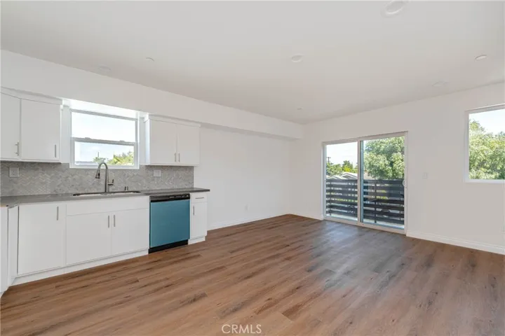 9825 Wilmington Avenue, Los Angeles, California 90002