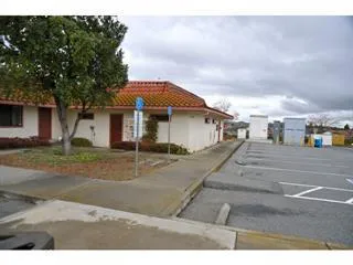 901 Sunset Drive 4, Hollister, California 95023