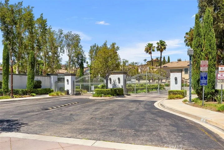 8 Luzern, Mission Viejo, California 92692