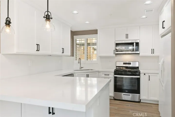 8 Luzern, Mission Viejo, California 92692