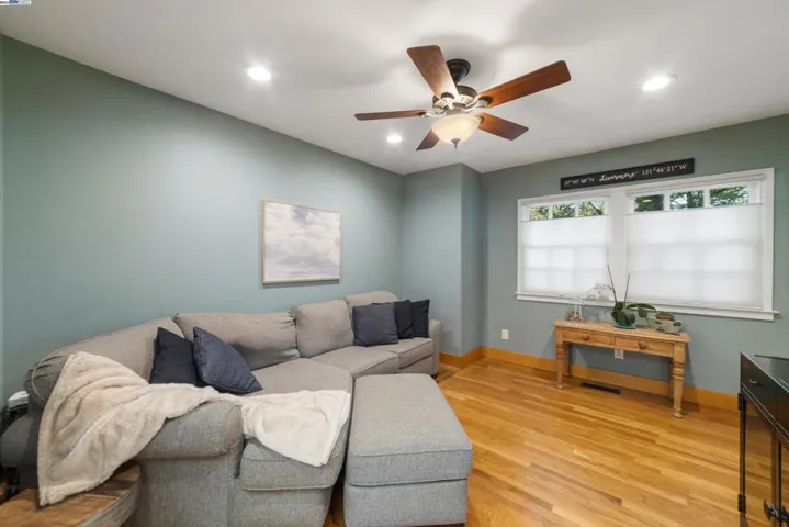 741 S K St, Livermore, California 94550