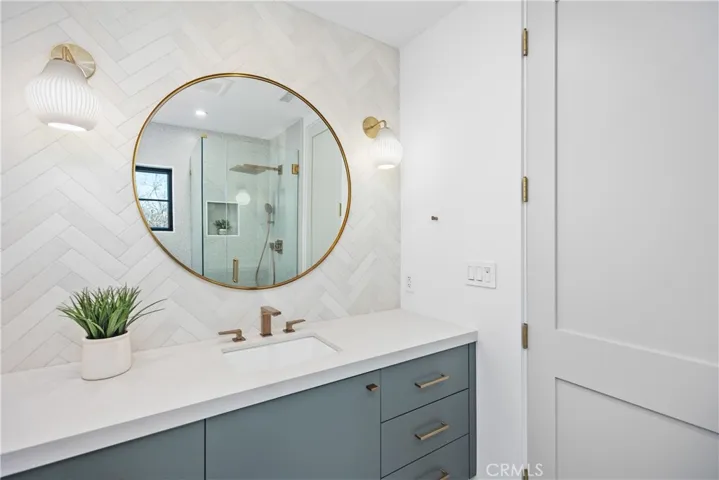 2942 Glenroy Place, Rossmoor, California 90720