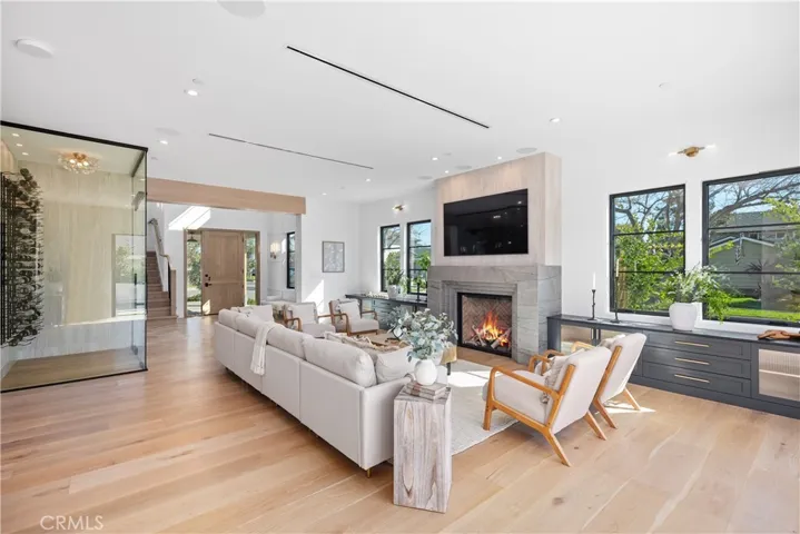 2942 Glenroy Place, Rossmoor, California 90720