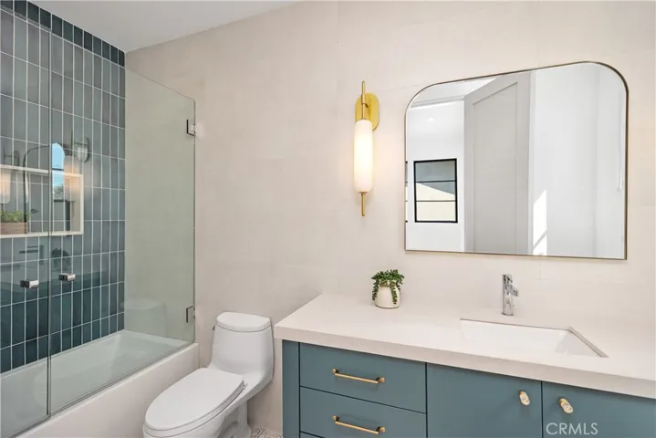 2942 Glenroy Place, Rossmoor, California 90720