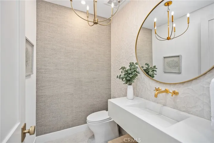 2942 Glenroy Place, Rossmoor, California 90720