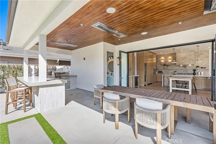 2942 Glenroy Place, Rossmoor, California 90720