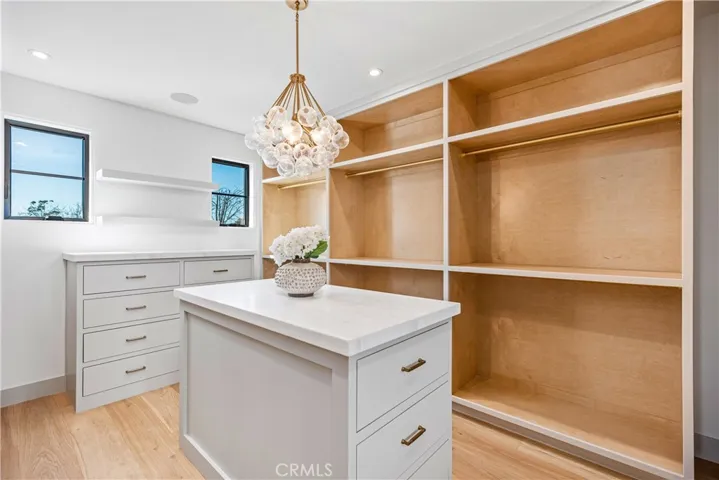 2942 Glenroy Place, Rossmoor, California 90720