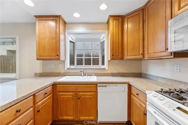 2824 Thicket Place, Simi Valley, California 93065