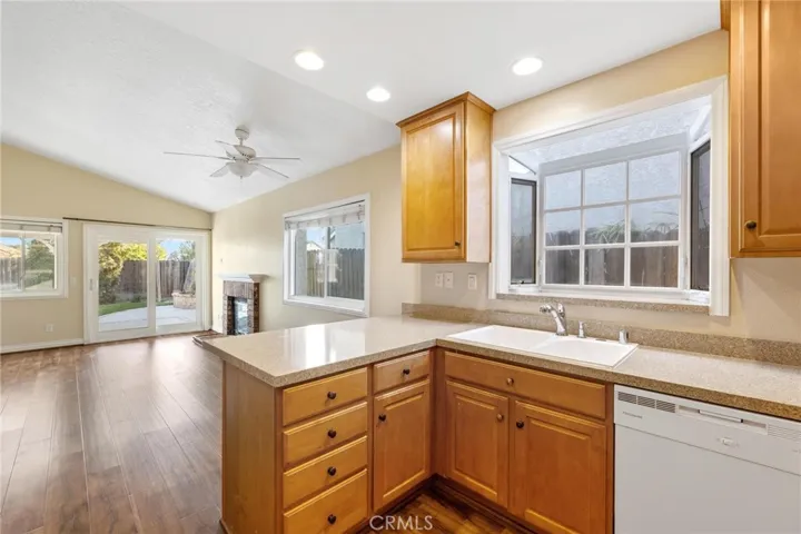 2824 Thicket Place, Simi Valley, California 93065