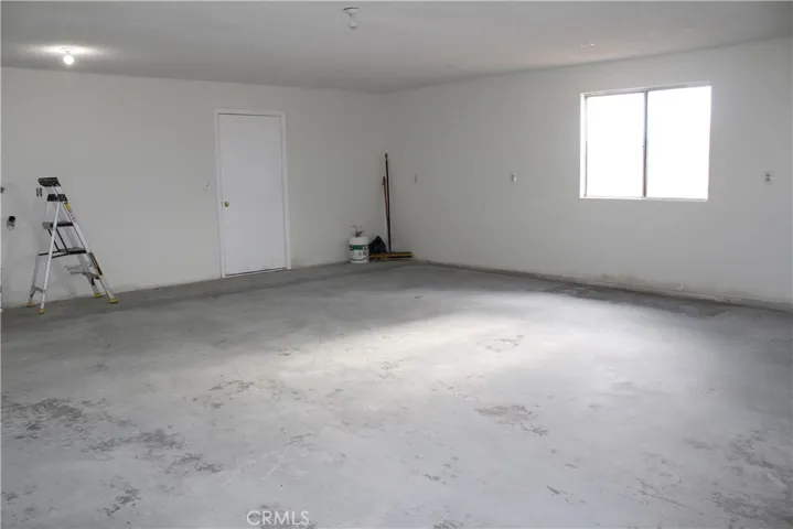 25975 Rancho Street, Apple Valley, California 92308
