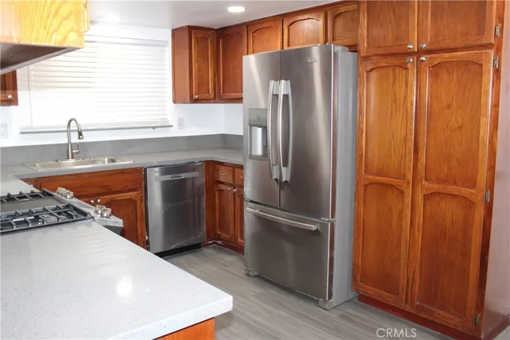 25975 Rancho Street, Apple Valley, California 92308