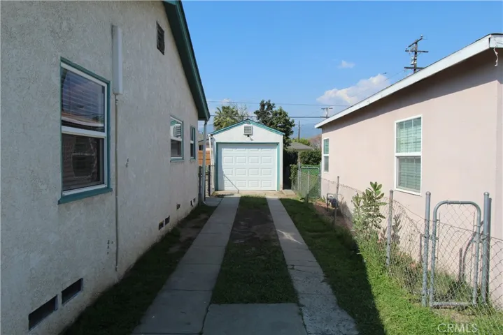 1094 W 16th Street, San Bernardino, California 92411