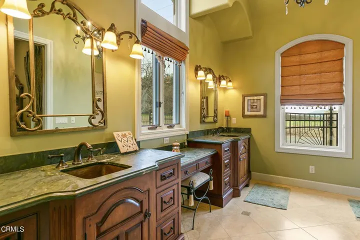 12055 Sulphur Mountain Road Ojai Home fo