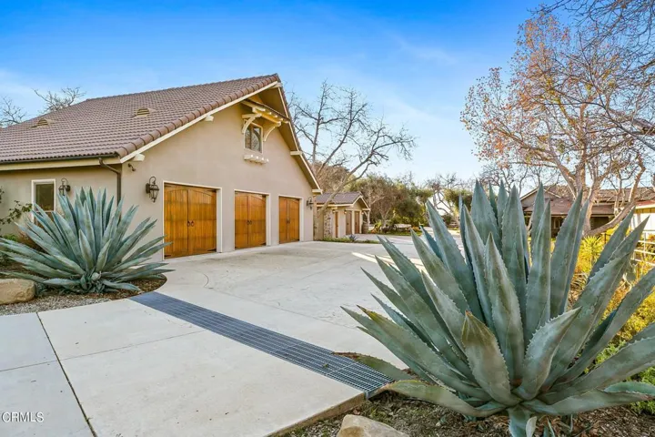 12055 Sulphur Mountain Road Ojai Home fo