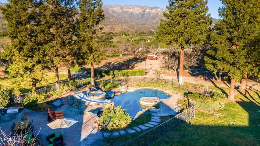 12055 Sulphur Mountain Road Ojai Home fo