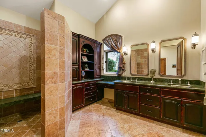 12055 Sulphur Mountain Road Ojai Home fo