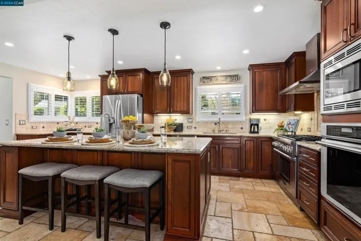 67 Alegre Ct, Danville, California 94526
