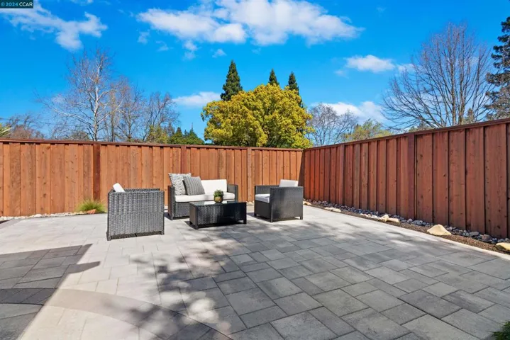 67 Alegre Ct, Danville, California 94526