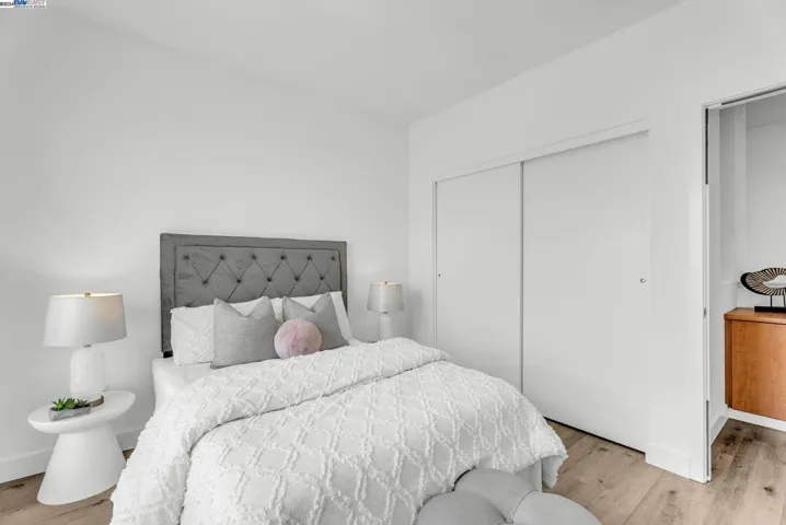 3090 Glascock St 122, Oakland, California 94601