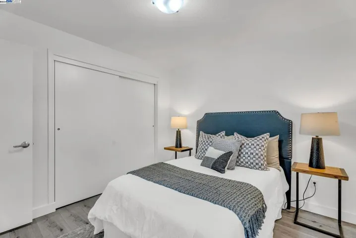 3090 Glascock St 122, Oakland, California 94601