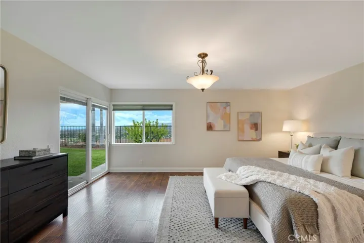 231 E Country Hills Drive, La Habra, California 90631